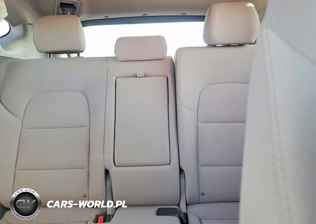 2019 Hyundai Tucson Se VIN:KM8J23A45KU064365 - 10