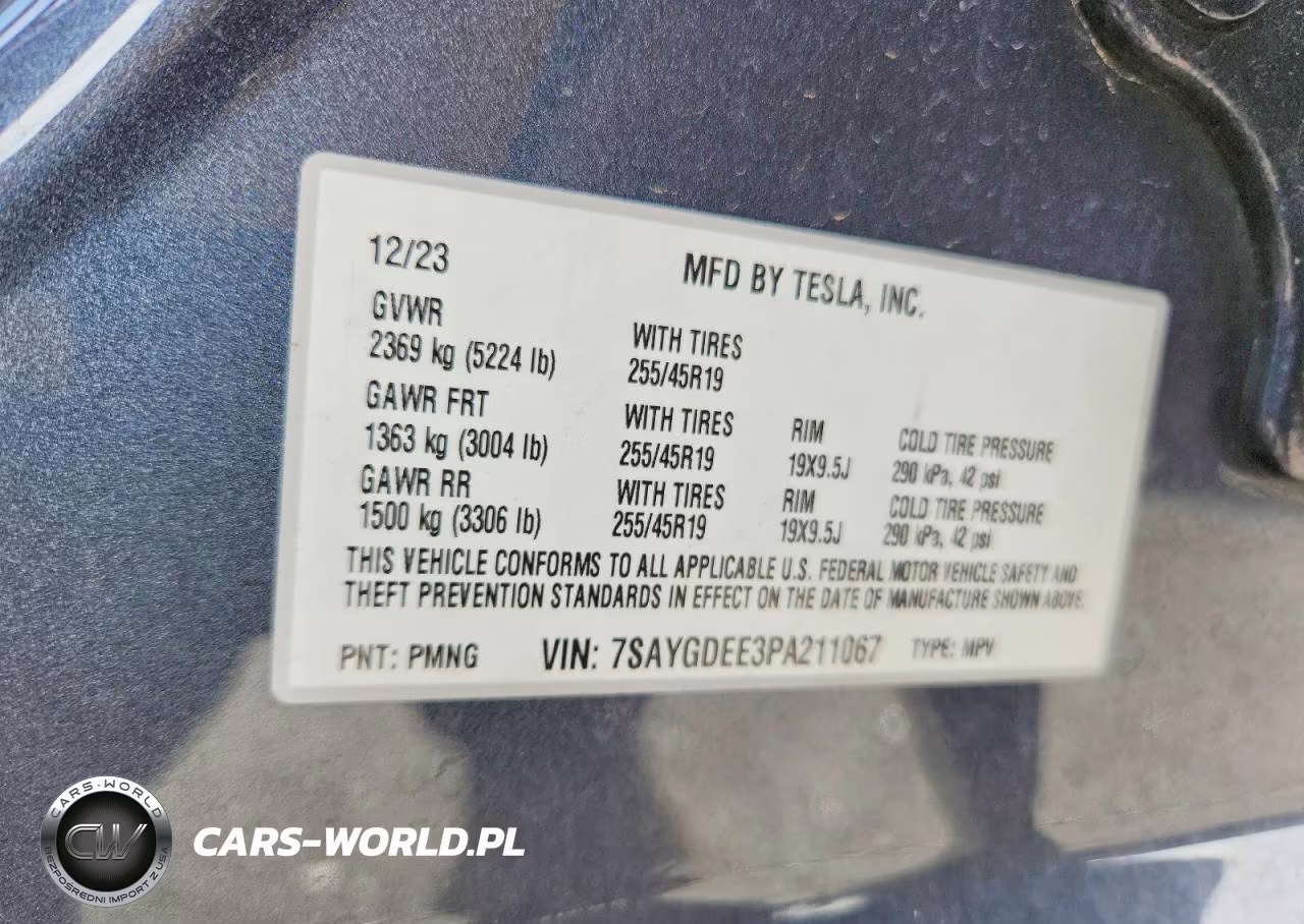 2023 Tesla Model Y VIN:7SAYGDEE3PA211067 - 13