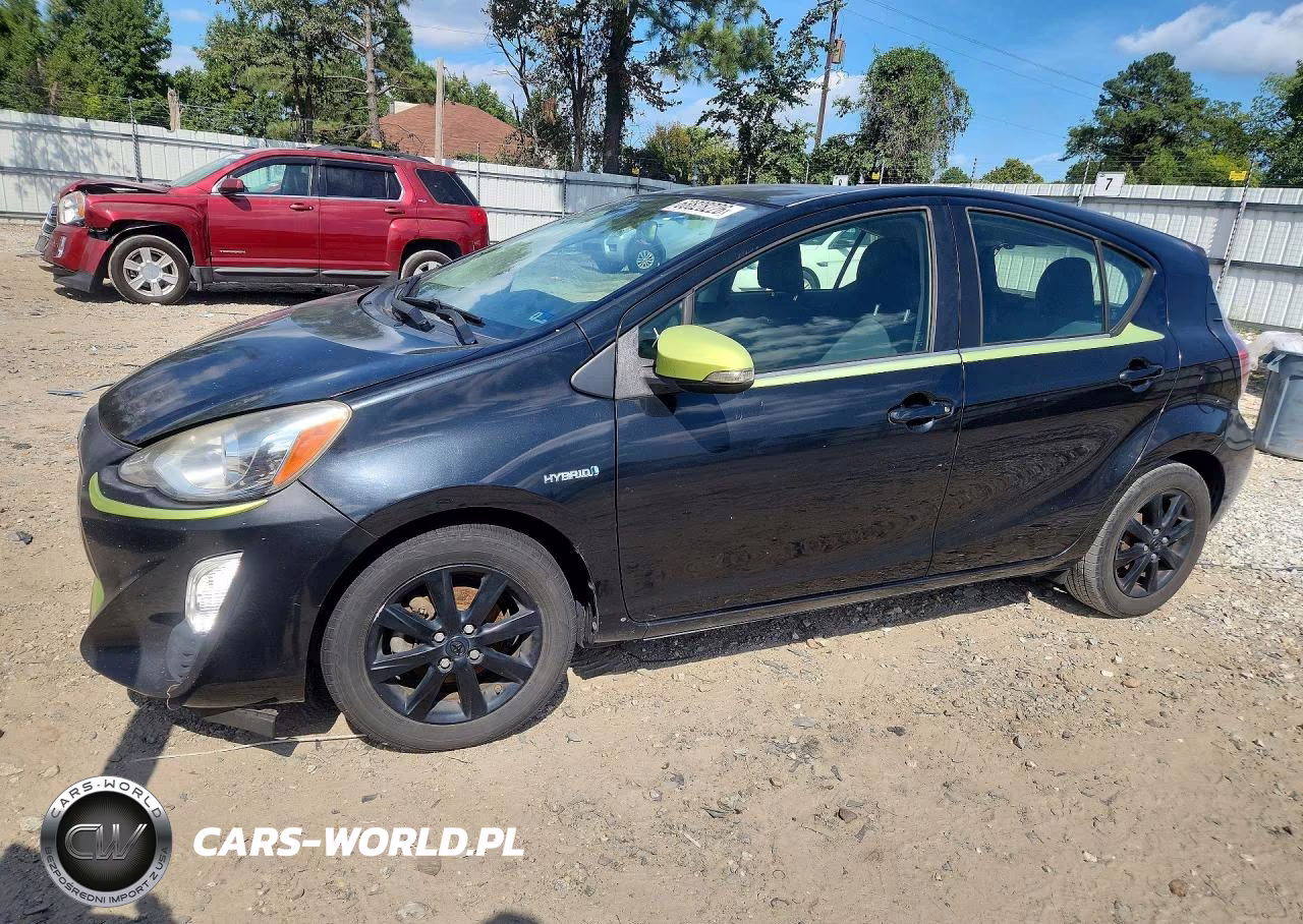 2016 Toyota Prius C Persona Special Edition