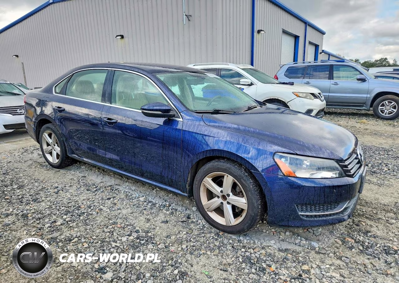 2012 Volkswagen Passat Se VIN:1VWBP7A31CC005889 - 4