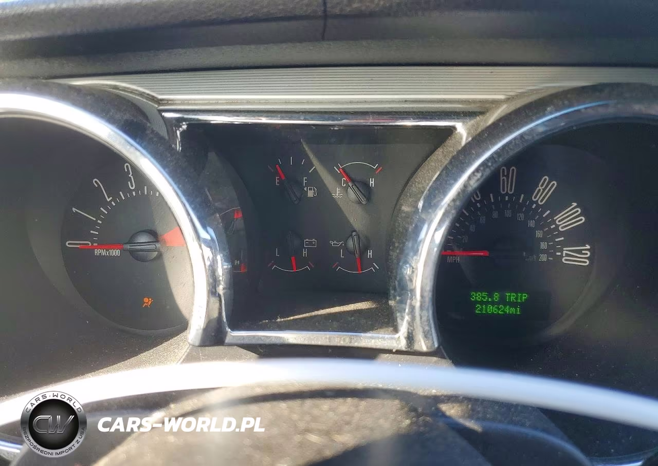 2007 Ford Mustang VIN:1ZVFT84N475361909 - 9