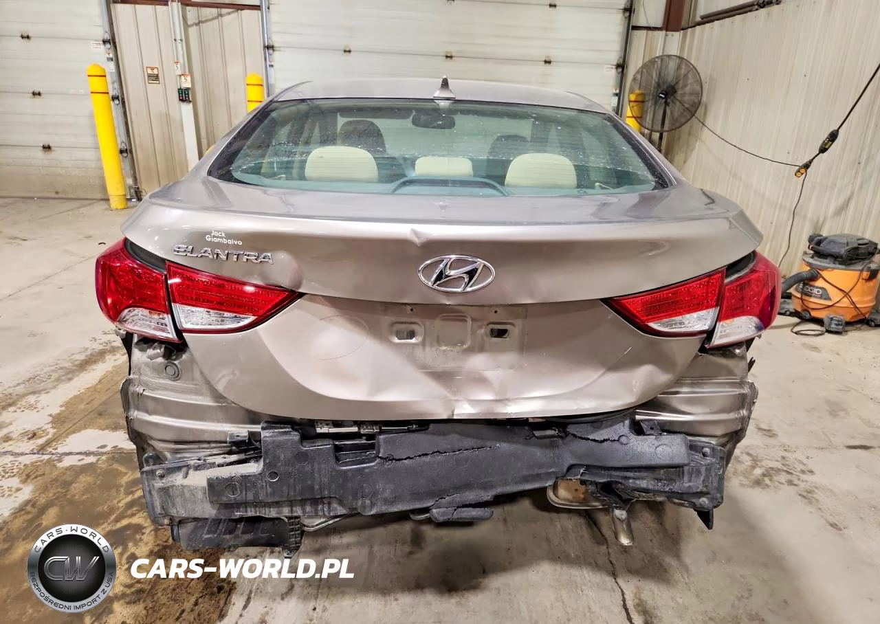 2013 Hyundai Elantra Gls VIN:5NPDH4AE9DH333284 - 6