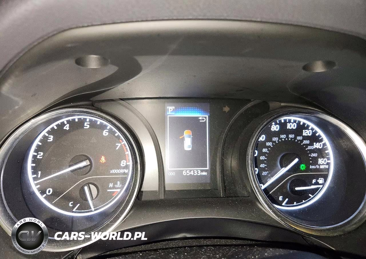 2018 Toyota Camry Le VIN:4T1B11HK9JU637458 - 9