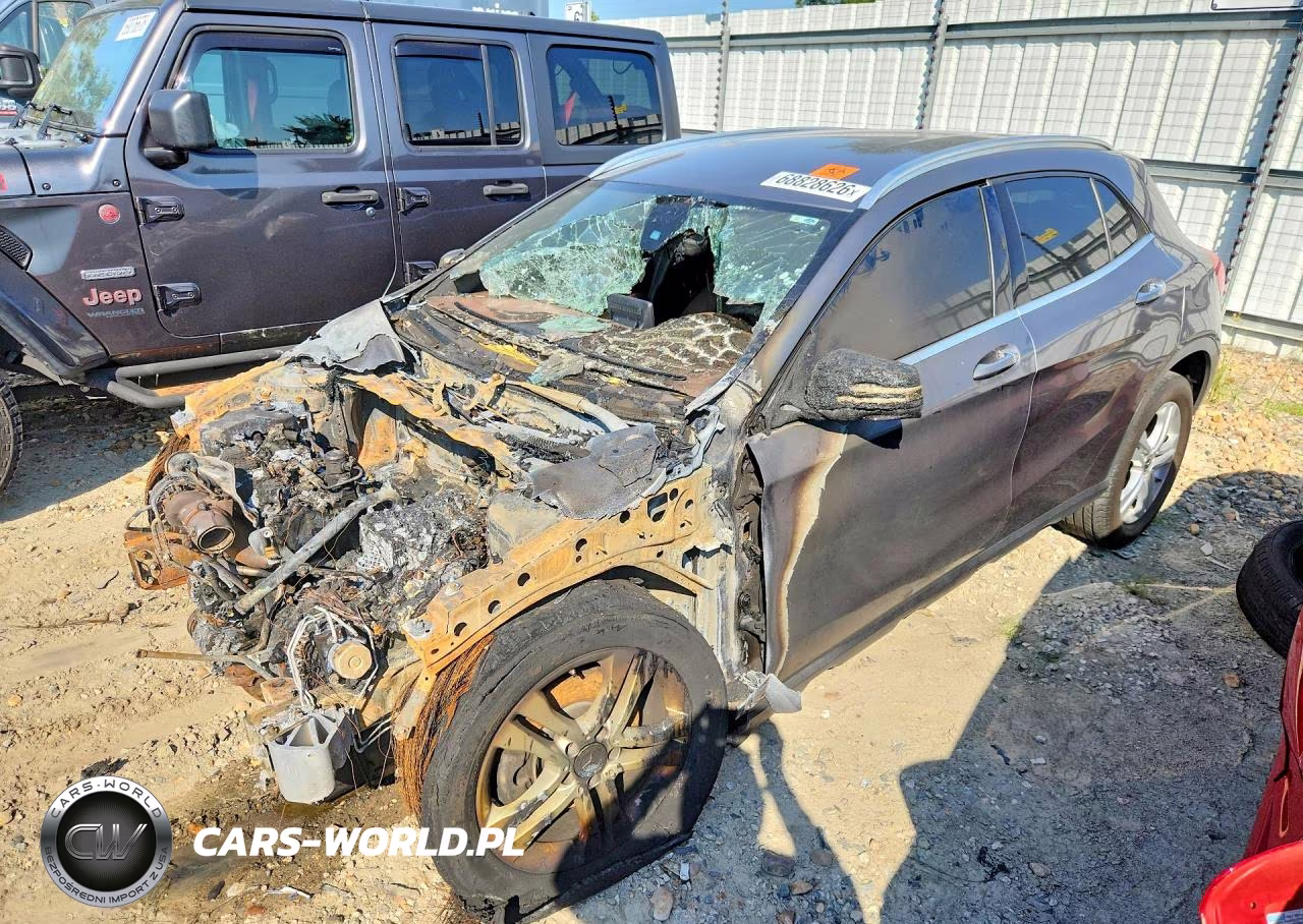 2019 Mercedes-Benz Gla 250 4Matic VIN:WDCTG4GB0KJ634925 - 1