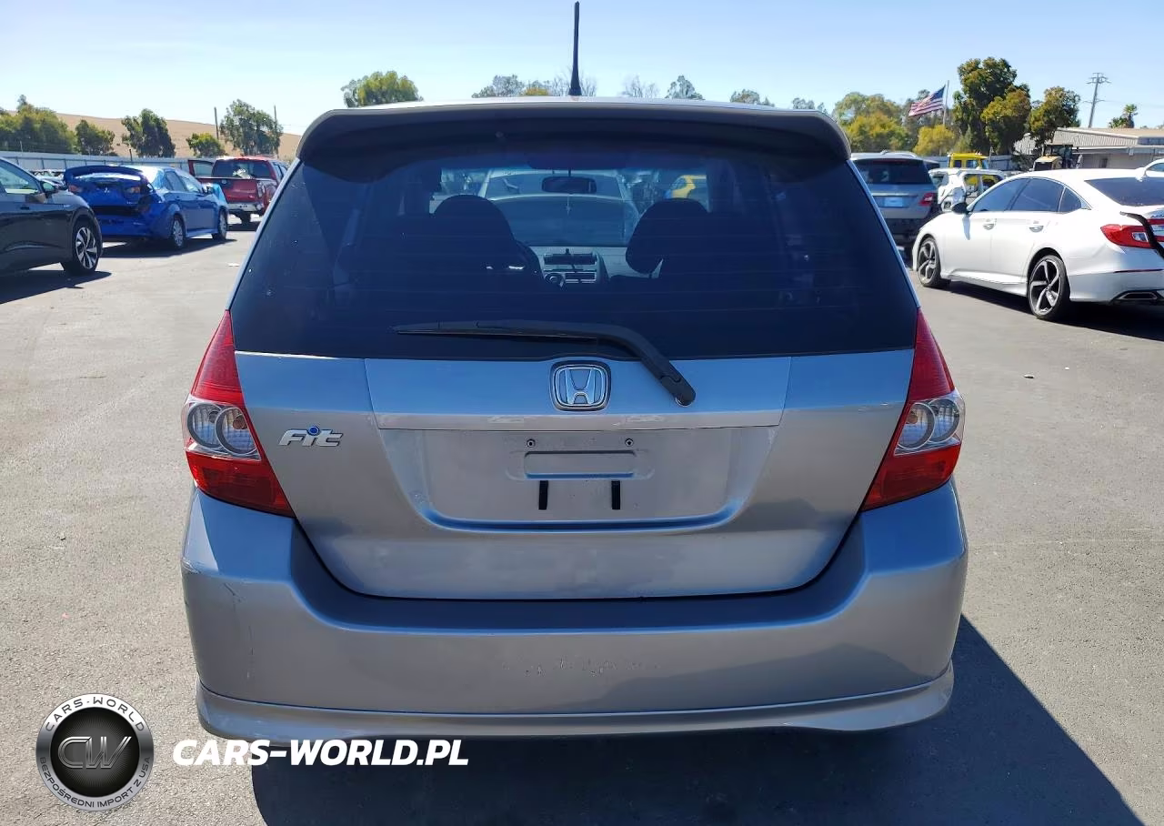 2008 Honda Fit Sport VIN:JHMGD37648S043155 - 6