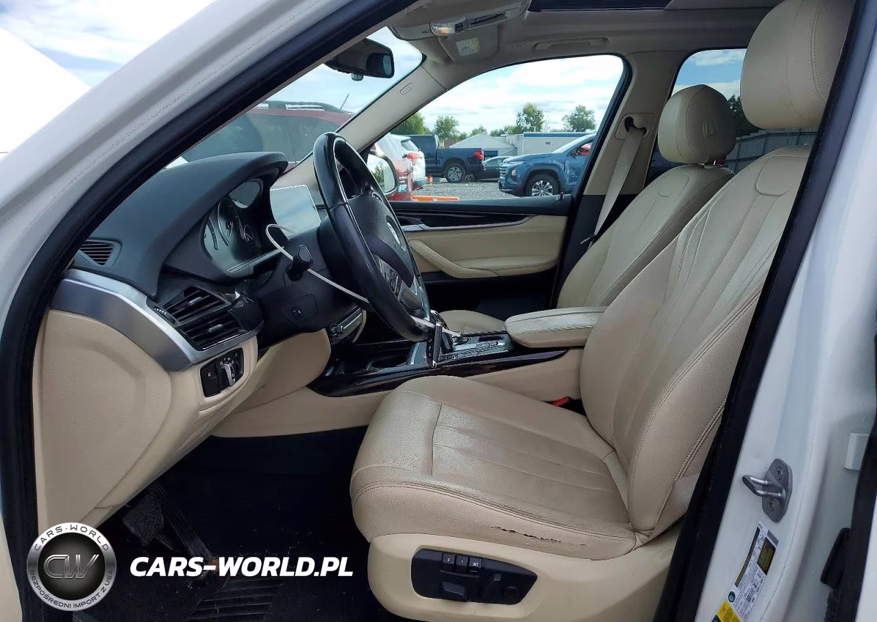 2016 BMW X5 xDrive35I VIN:5UXKR0C59G0S90902 - 7