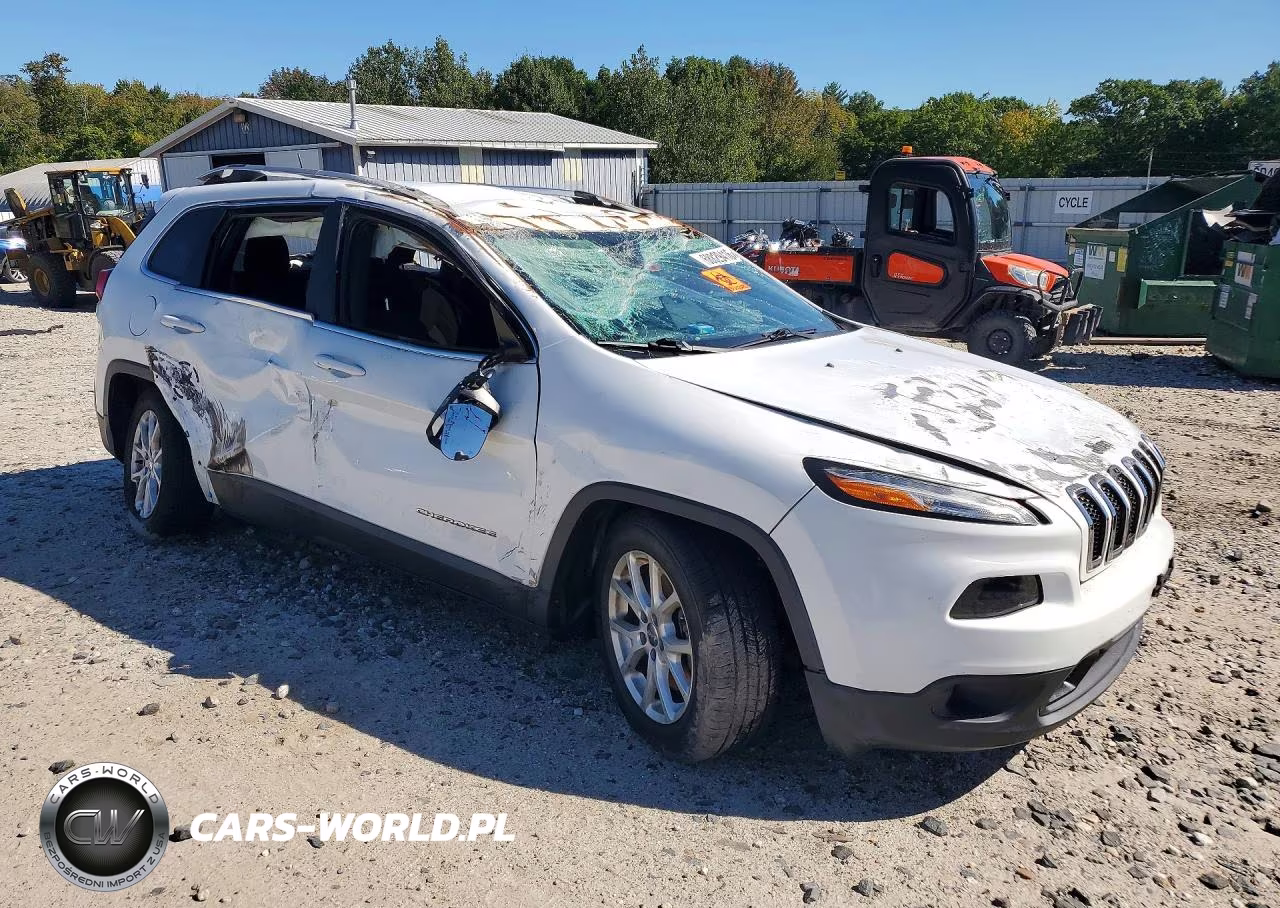 2017 Jeep Cherokee Latitude VIN:1C4PJLCB4HW574166 - 4