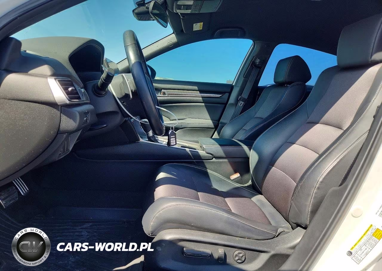 2018 Honda Accord Sport VIN:1HGCV1F38JA089304 - 7
