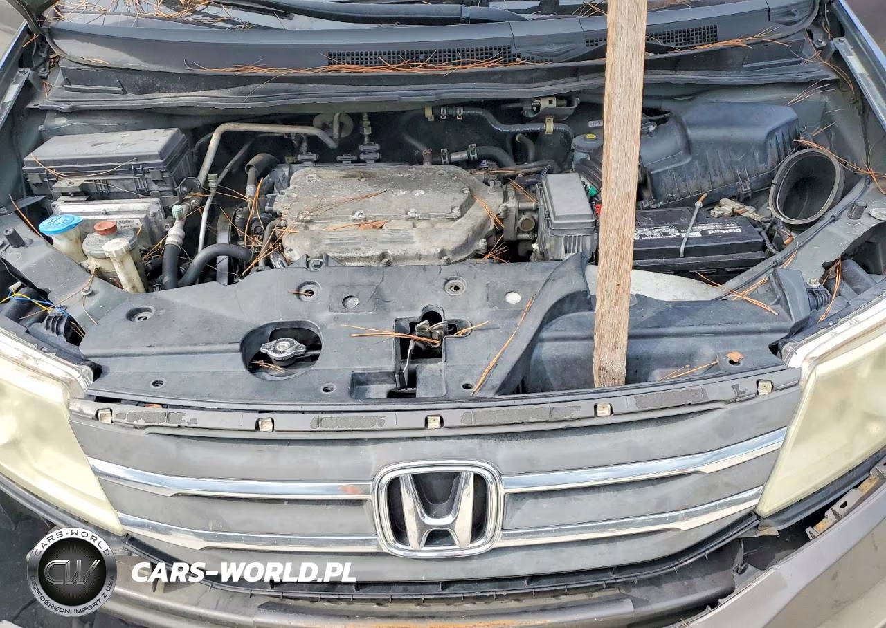 2011 Honda Odyssey Touring VIN:5FNRL5H96BB018084 - 12