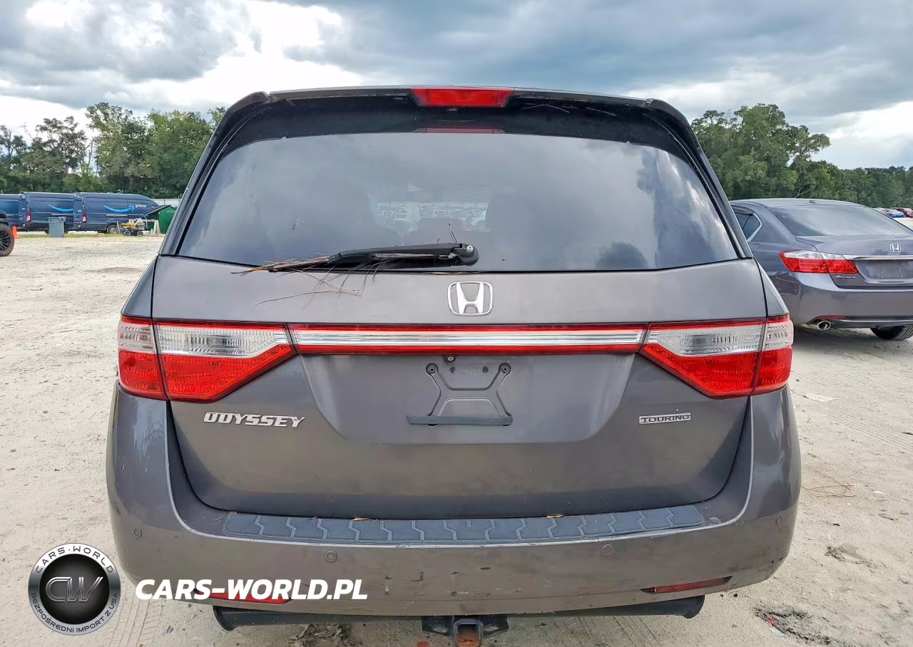 2011 Honda Odyssey Touring VIN:5FNRL5H96BB018084 - 6