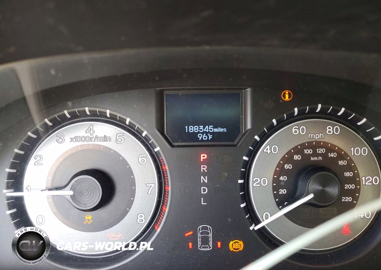 2011 Honda Odyssey Touring VIN:5FNRL5H96BB018084 - 9