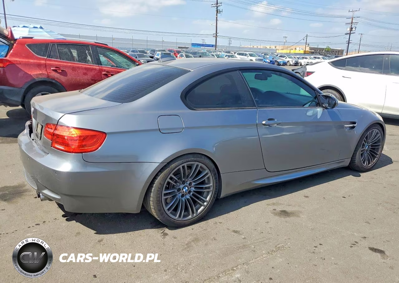 2009 BMW M3 VIN:WBSWD93569PY43868 - 3