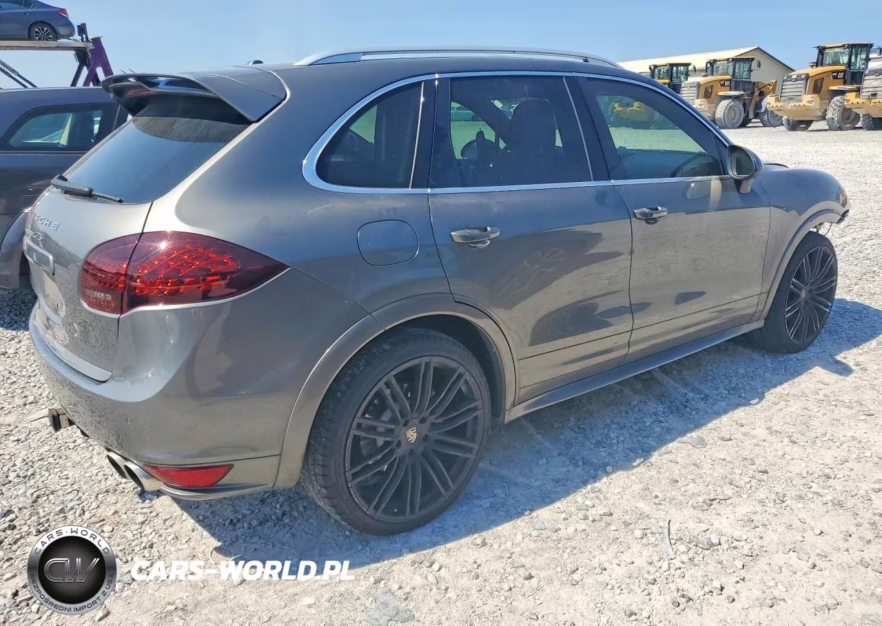 2014 Porsche Cayenne Gts VIN:WP1AD2A28ELA74694 - 3