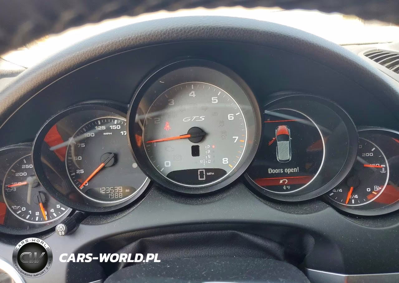 2014 Porsche Cayenne Gts VIN:WP1AD2A28ELA74694 - 9
