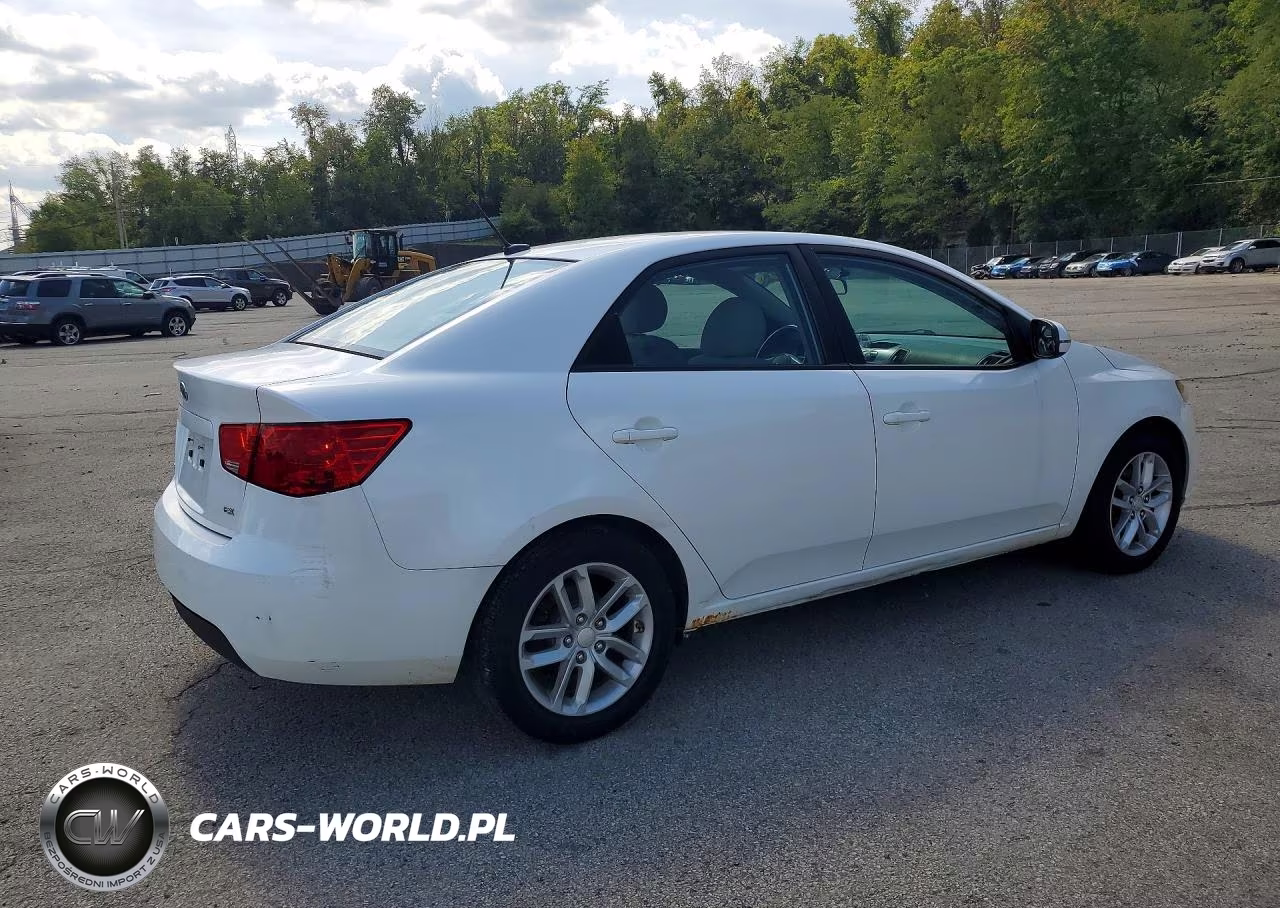 2013 Kia Forte Ex VIN:KNAFU4A26D5727056 - 3