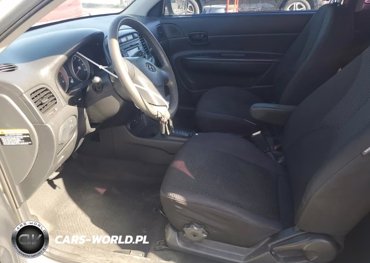 2010 Hyundai Accent Gs VIN:KMHCM3AC4AU164059 - 7