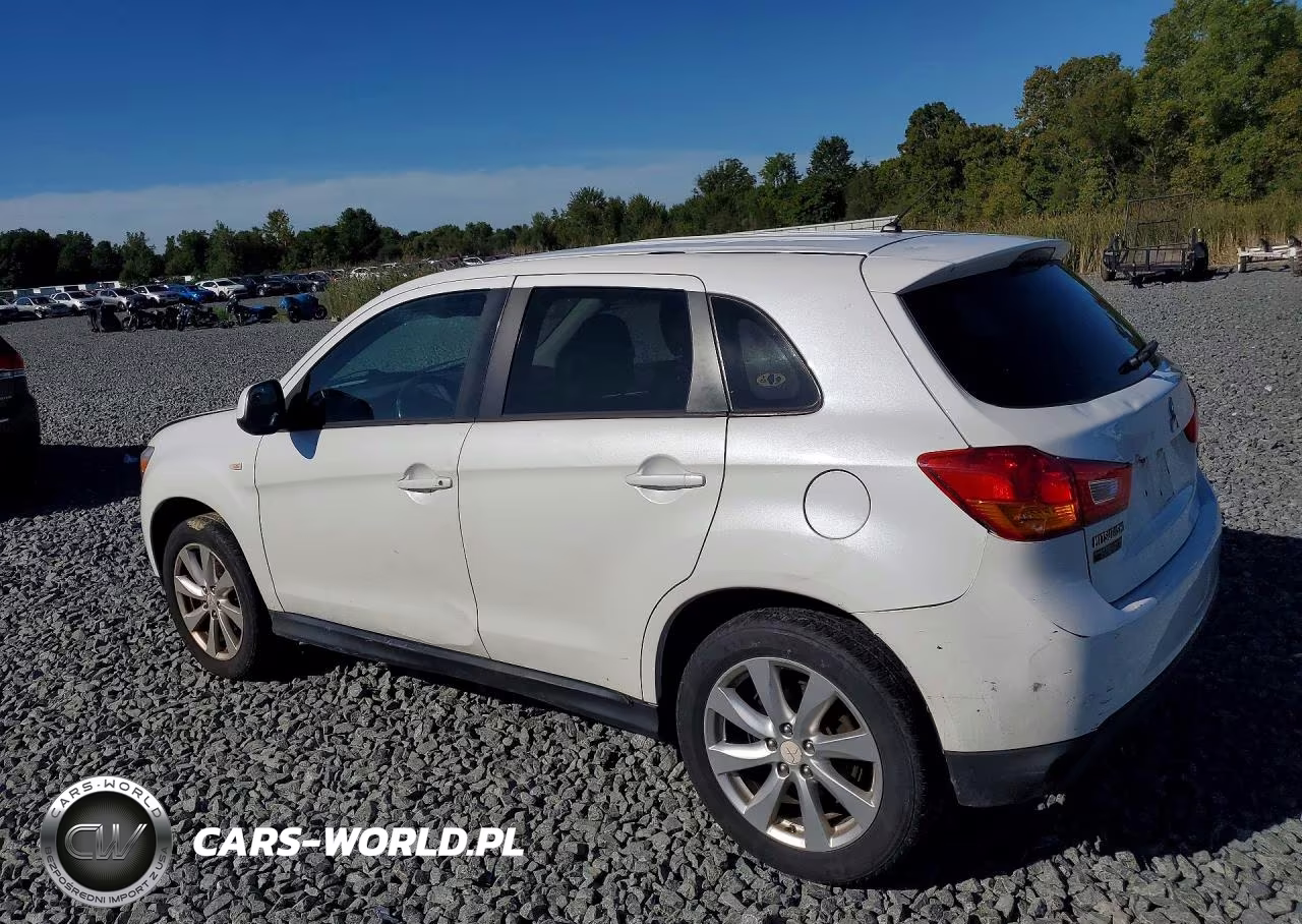 2015 Mitsubishi Outlander Sport Es VIN:4A4AP3AU0FE029022 - 2