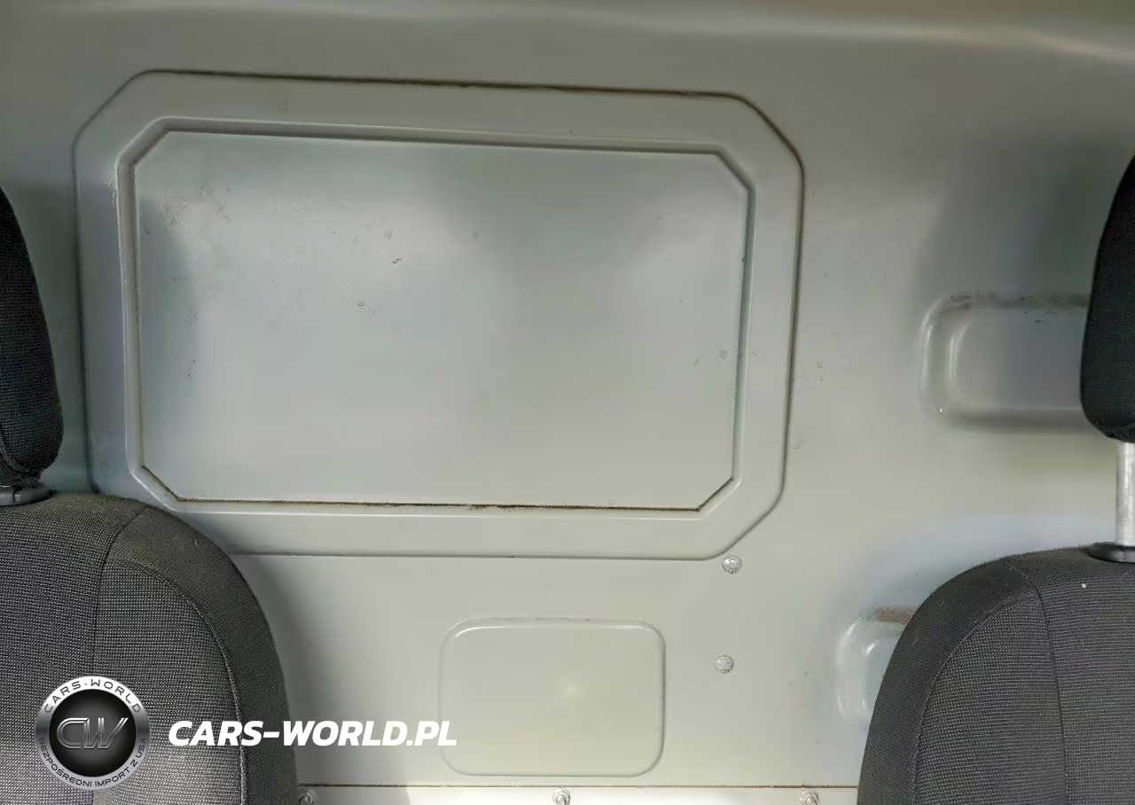 2015 Ford Transit T-250 VIN:1FTNR1ZM7FKA68090 - 10
