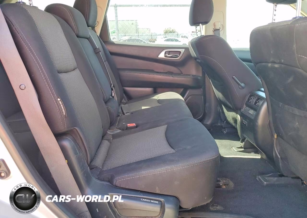 2020 Nissan Pathfinder S VIN:5N1DR2AN1LC618861 - 10