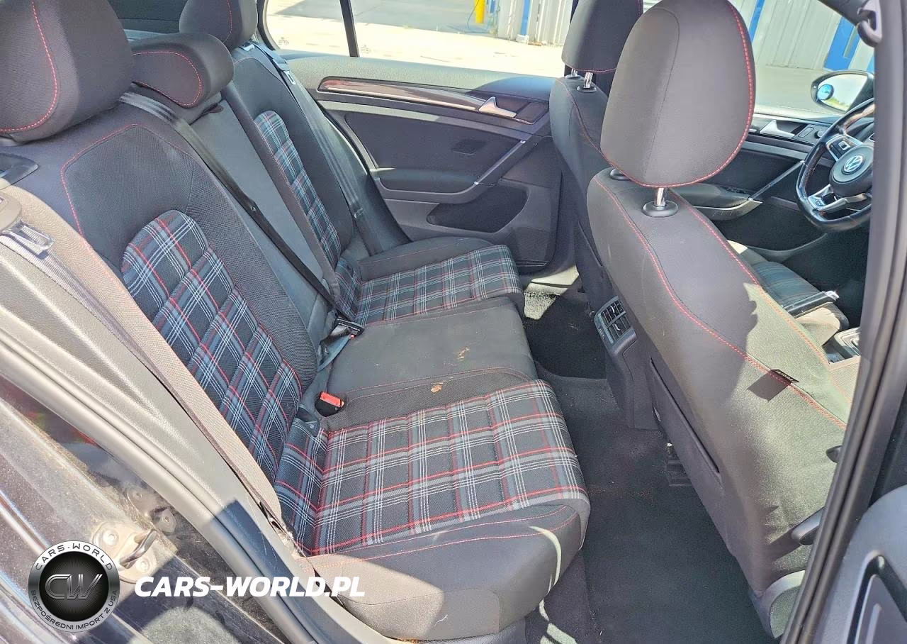 2015 Volkswagen Gti VIN:3VW547AUXFM085694 - 10