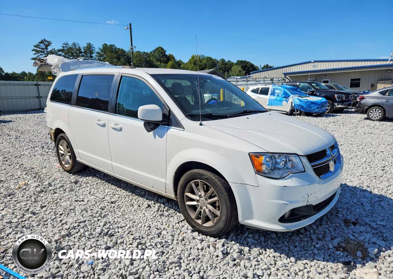 2018 Dodge Grand Caravan Sxt VIN:2C4RDGCG1JR267040 - 4