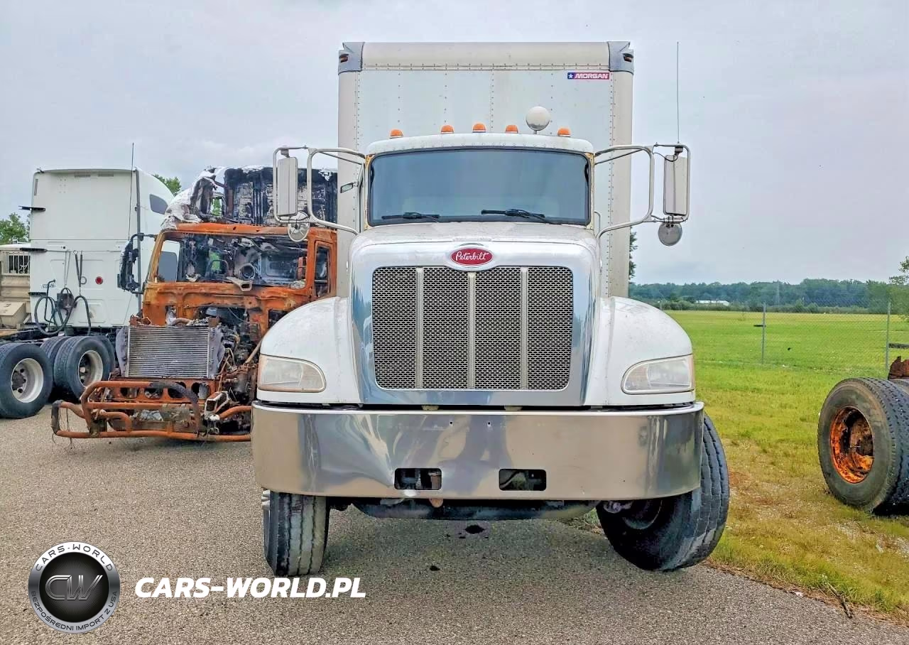 2016 Peterbilt 348 VIN:2NP3LJ0X9GM329650 - 5