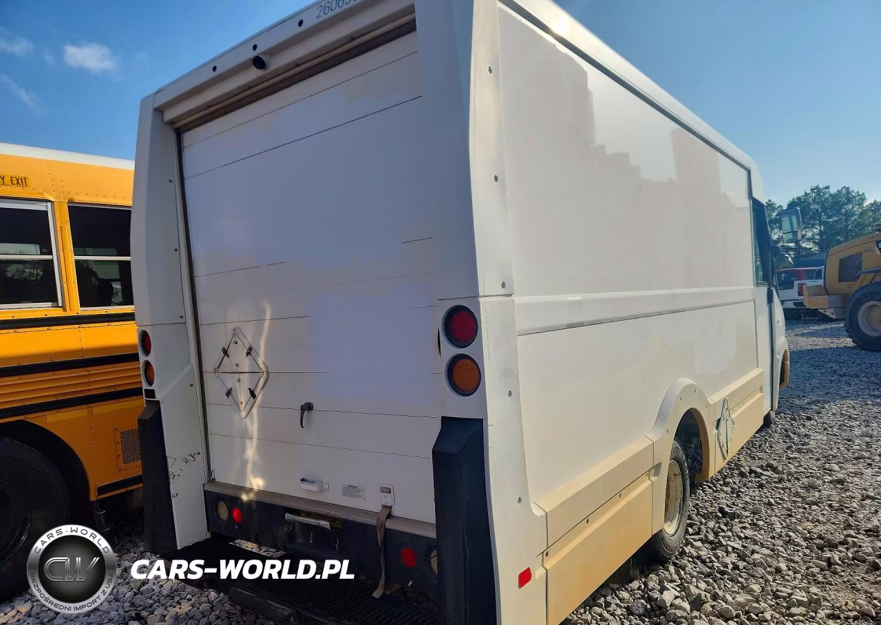 2017 Isuzu Reach Delivery Van VIN:JALB4T170H7W00237 - 3