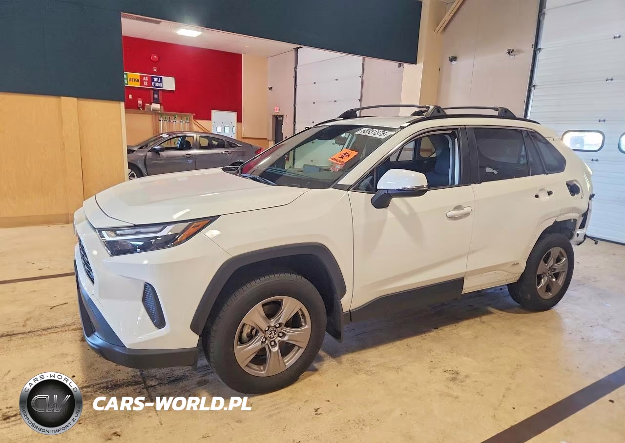 2025 Toyota Rav4 Le – zdjęcie 1 z 12