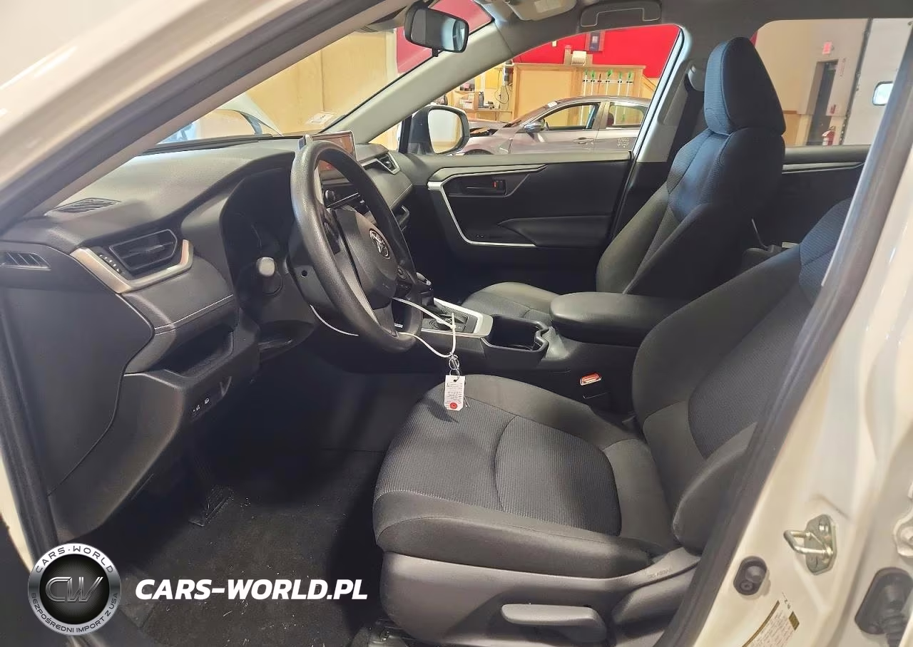 2025 Toyota Rav4 Le VIN:JTMMWRFV1SD325209 - 7