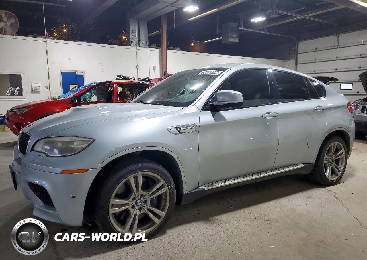 2013 BMW X6 M – zdjęcie 1 z 13