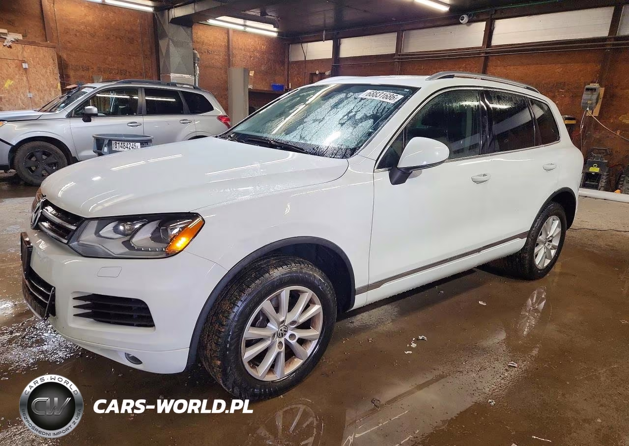 2014 Volkswagen Touareg V6