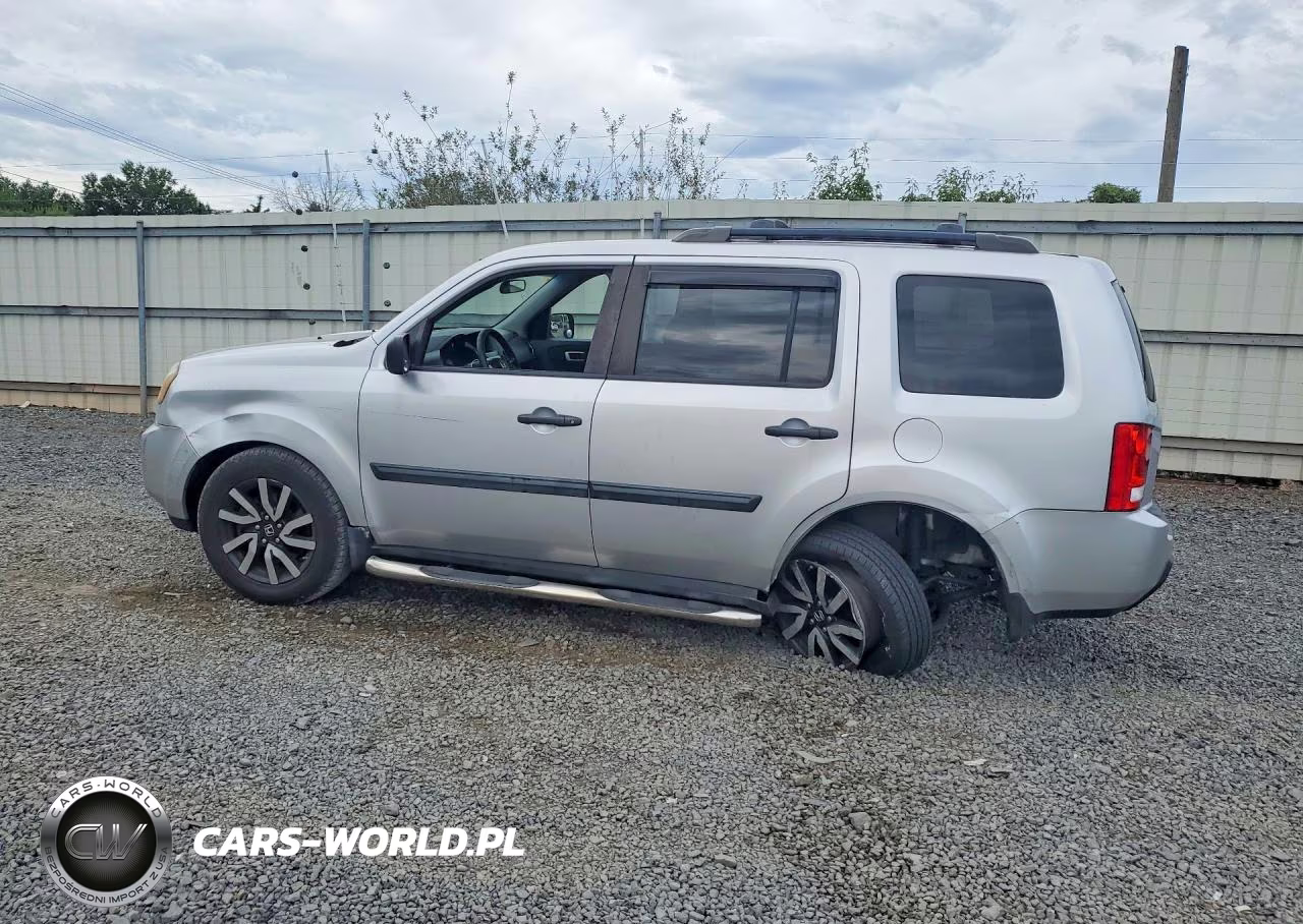 2011 Honda Pilot Lx VIN:5FNYF4H2XBB053811 - 2