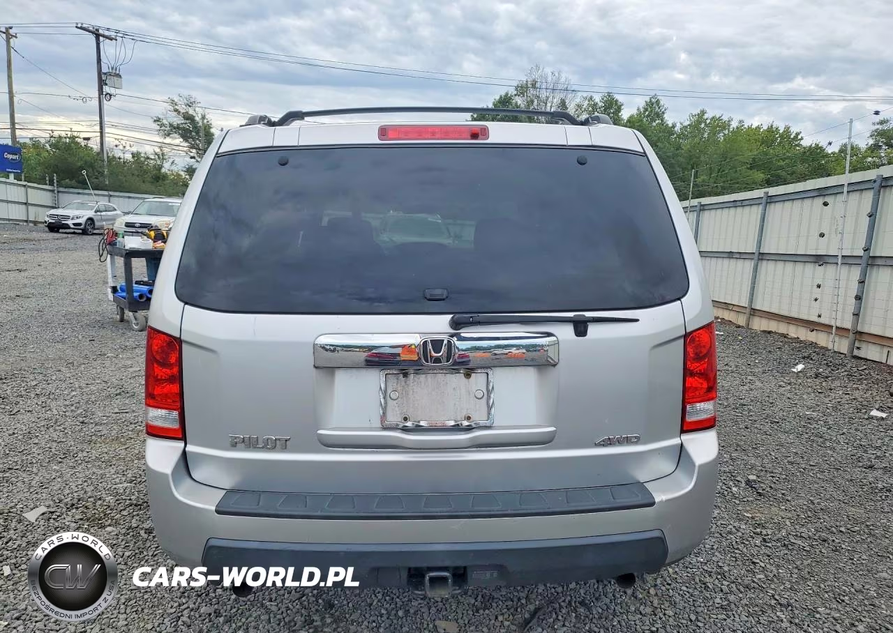 2011 Honda Pilot Lx VIN:5FNYF4H2XBB053811 - 6