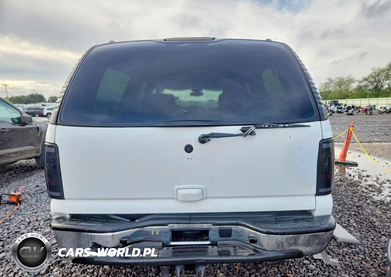 2005 Chevrolet Suburban K2500 VIN:3GNGK26U05G193503 - 6
