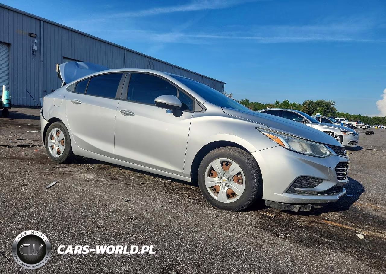 2017 Chevrolet Cruze Ls VIN:1G1BC5SM8H7168669 - 4