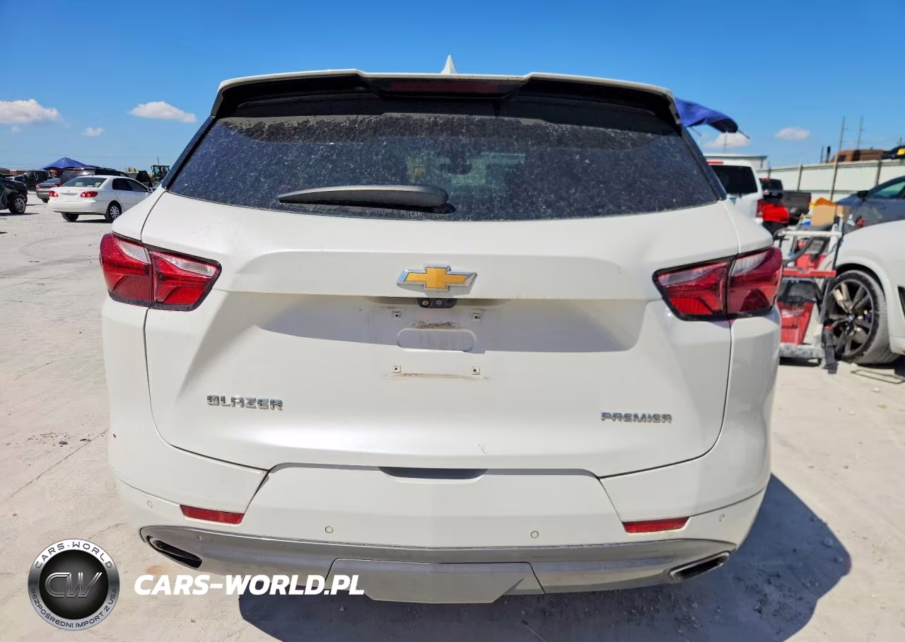 2020 Chevrolet Blazer Premier VIN:3GNKBFRS1LS618815 - 6