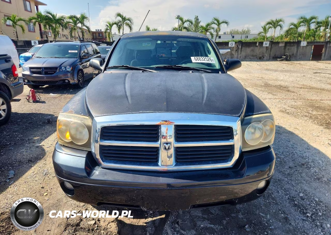 2007 Dodge Dakota Quad VIN:1D7HE28K07S259243 - 5