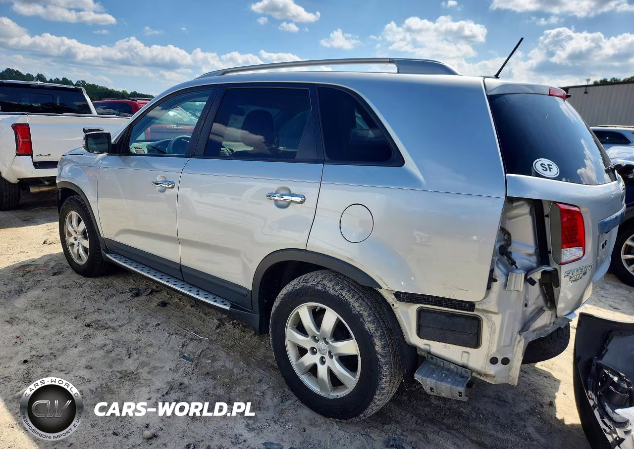 2013 Kia Sorento Lx VIN:5XYKT4A25DG328795 - 2