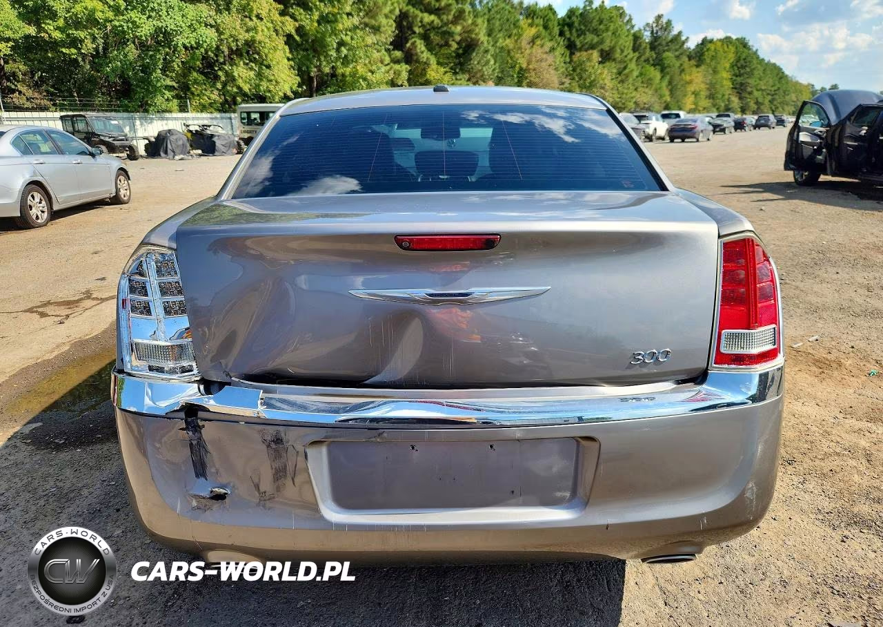 2014 Chrysler 300 VIN:2C3CCAAG1EH141852 - 6