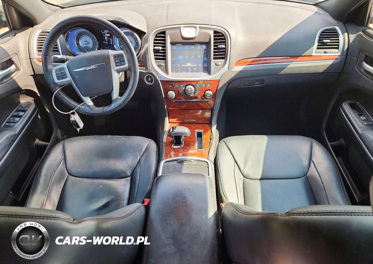 2014 Chrysler 300 VIN:2C3CCAAG1EH141852 - 8