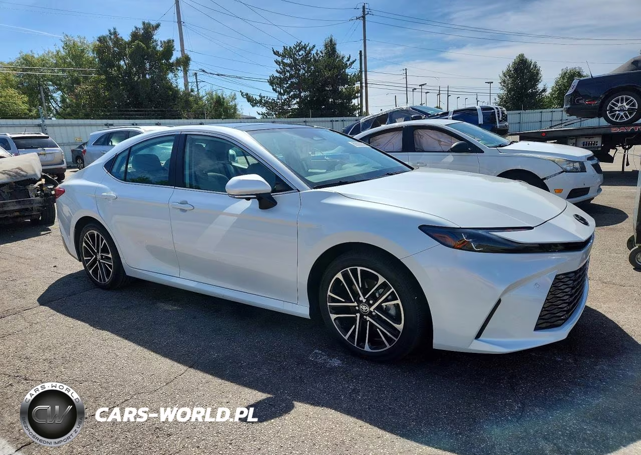 2026 Toyota Camry Xle VIN:4T1DAACKXTU209644 - 4