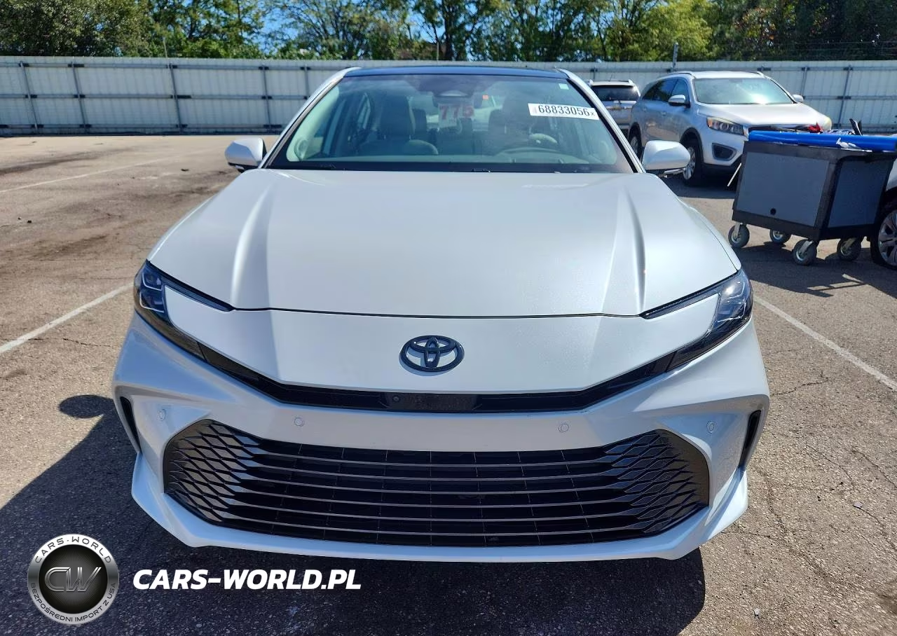 2026 Toyota Camry Xle VIN:4T1DAACKXTU209644 - 5