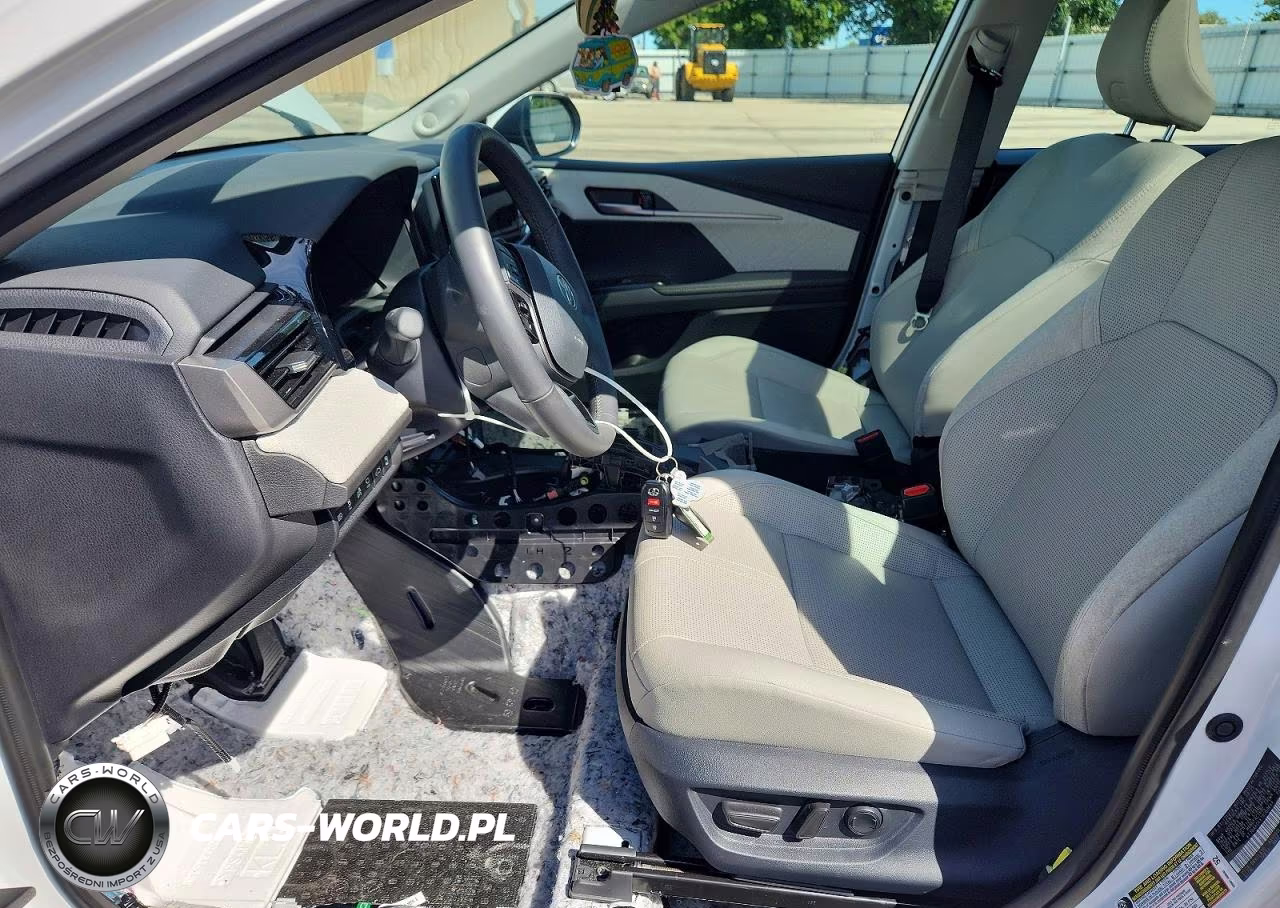 2026 Toyota Camry Xle VIN:4T1DAACKXTU209644 - 7