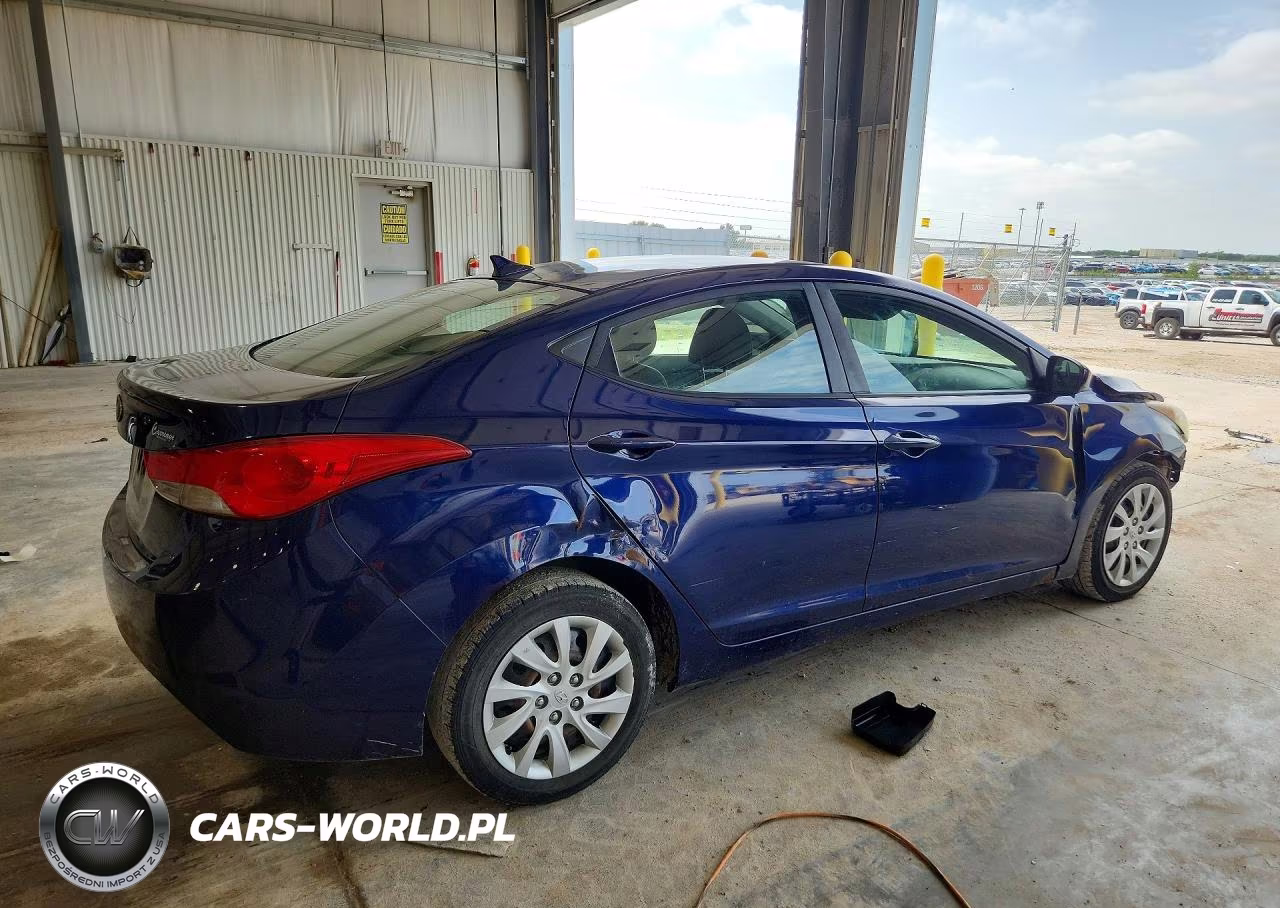 2012 Hyundai Elantra Gls VIN:5NPDH4AE0CH089782 - 3