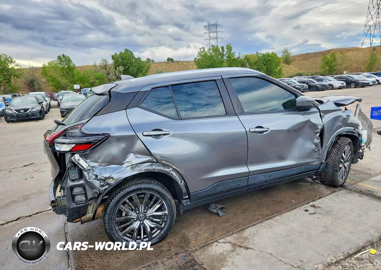 2021 Nissan Kicks Sv VIN:3N1CP5CV1ML512634 - 3