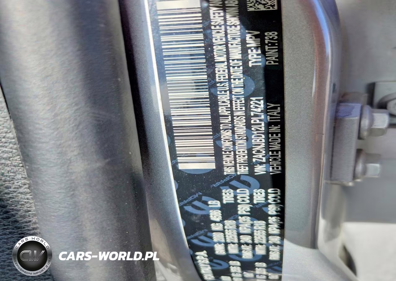 2020 Jeep Renegade Limited VIN:ZACNJBD12LPL74221 - 12