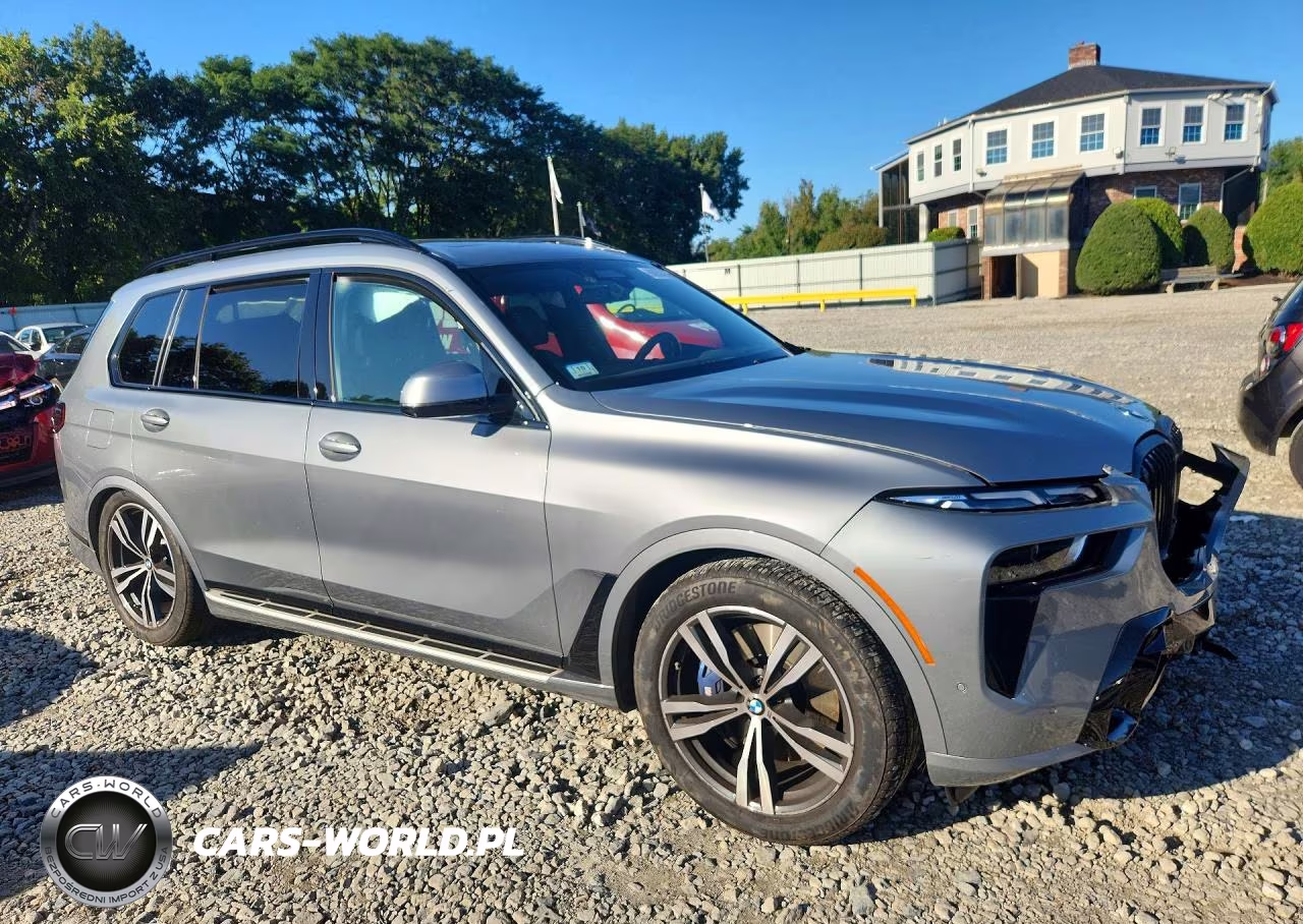 2025 BMW X7 xDrive40I VIN:5UX23EM06S9X80414 - 4