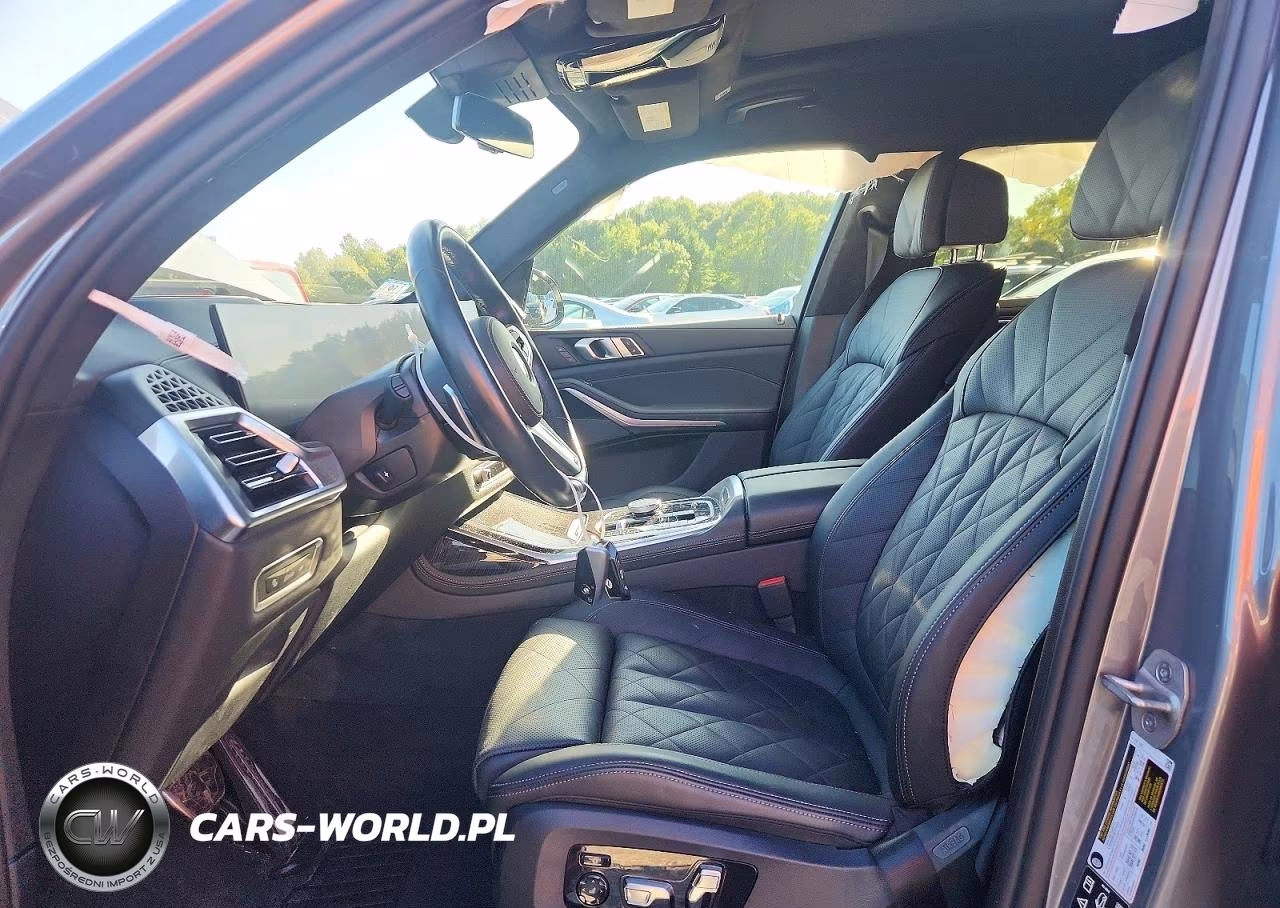 2025 BMW X7 xDrive40I VIN:5UX23EM06S9X80414 - 7