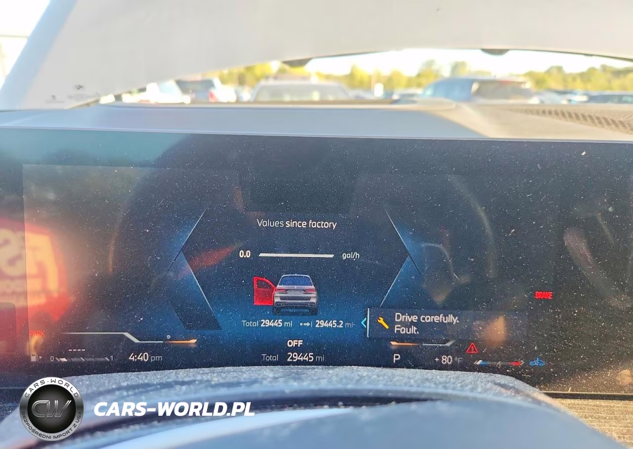 2025 BMW X7 xDrive40I VIN:5UX23EM06S9X80414 - 9
