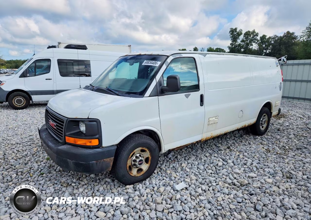 2010 GMC Savana G3500